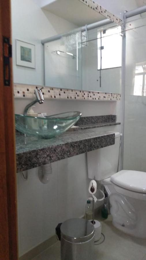 Loft em local tranquilo, com garagem compartilhada a dois quarteirões do centro histórico, 15 min de Tiradentes São João del Rei Exterior foto